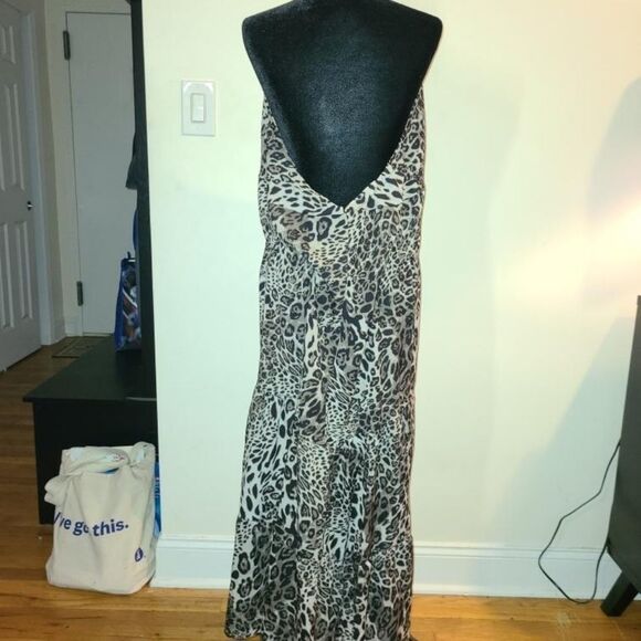 Leopard halter, backless sheer cross-tie dress - Picture 4 of 4